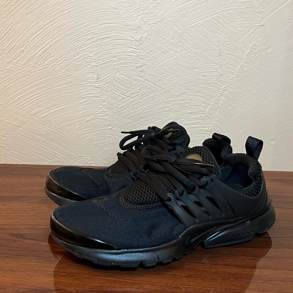 5Y Nike Presto Big Kids